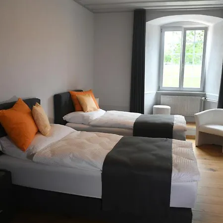 Hotel De Restaurant Chez Aron Balde *