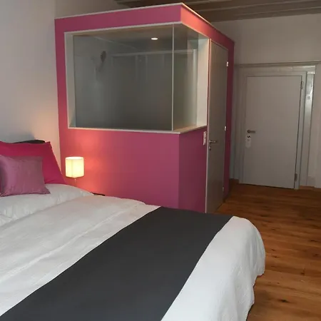 De Restaurant Chez Aron Balde Hotel *