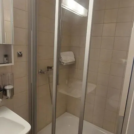 De Restaurant Chez Aron Balde Bellelay