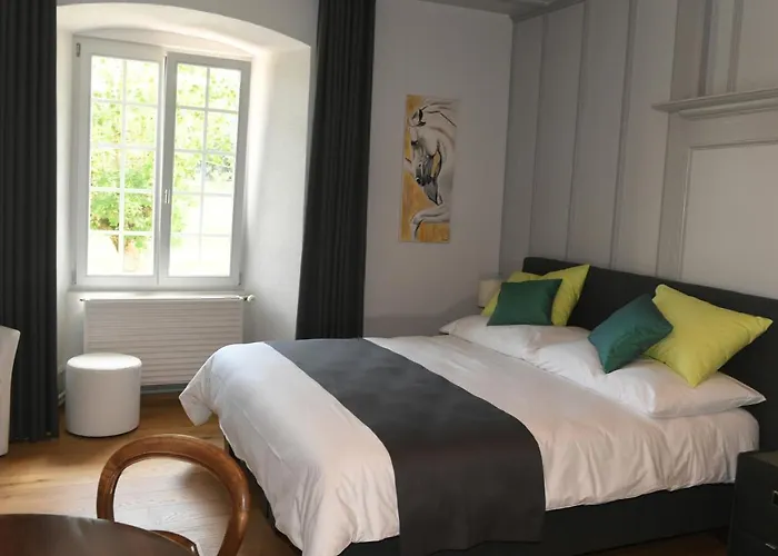 De Restaurant Chez Aron Balde Hotel *