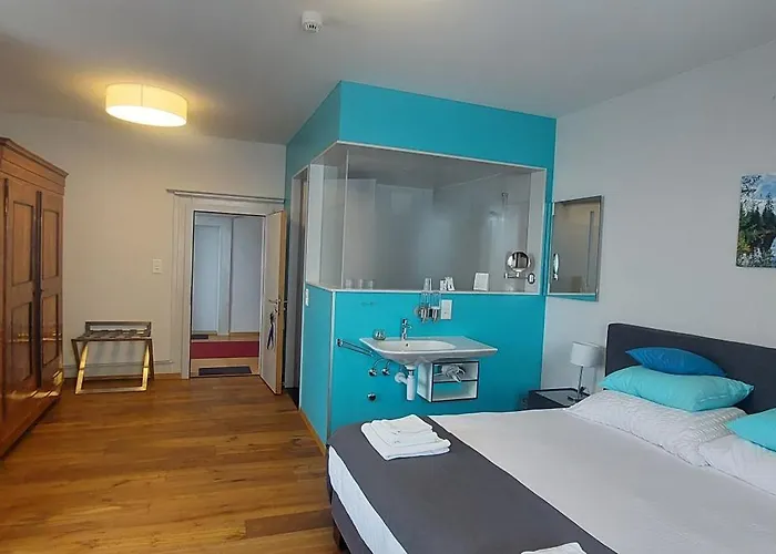 Hotel De Restaurant Chez Aron Balde *