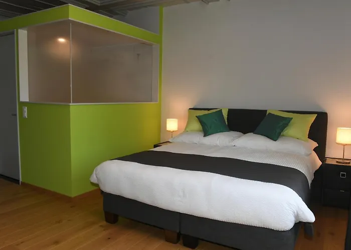 De Restaurant Chez Aron Balde Otel *